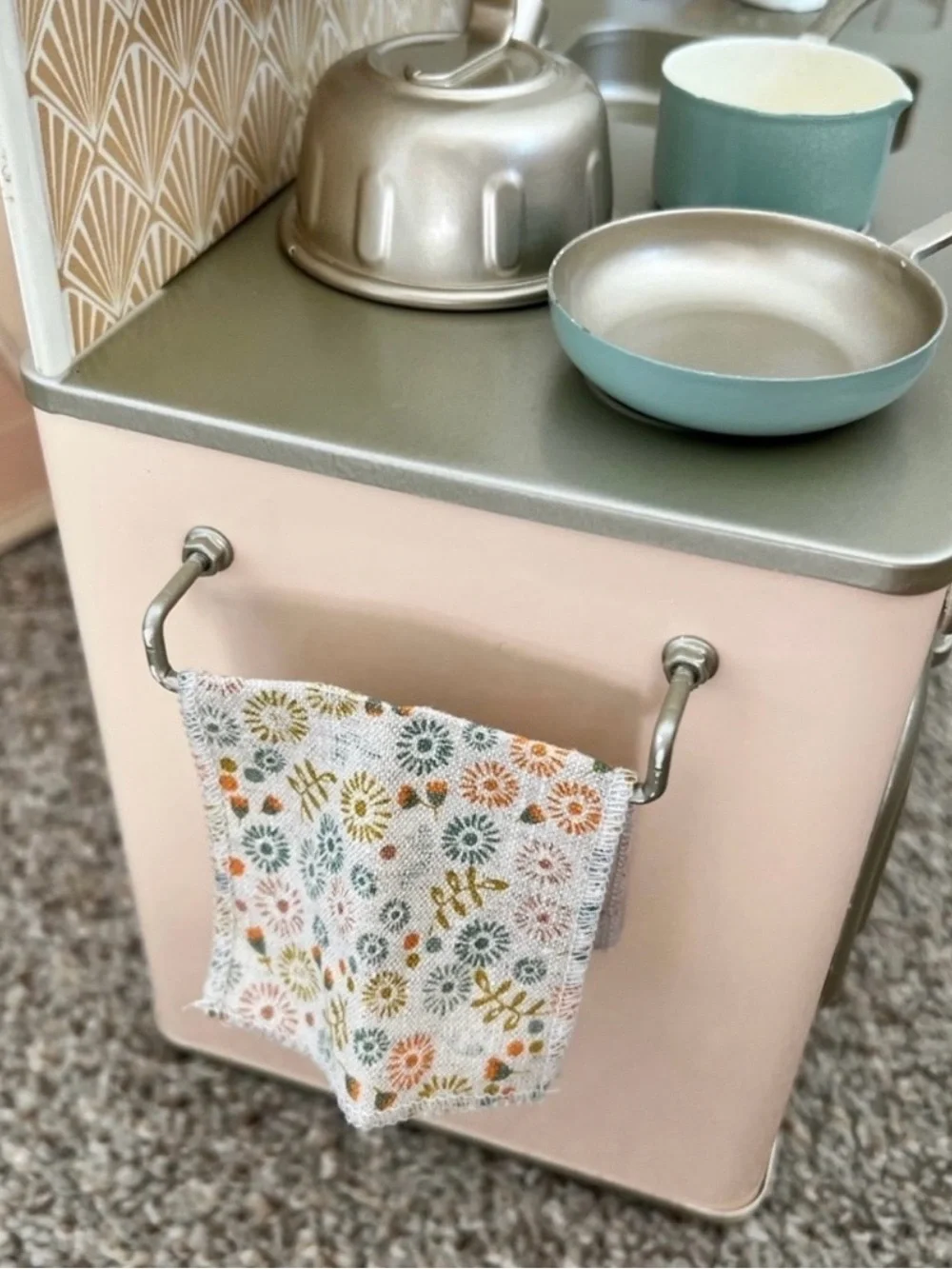 Maileg Retro Kitchen